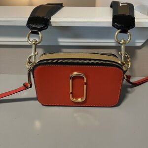 Marc Jacob cross body
